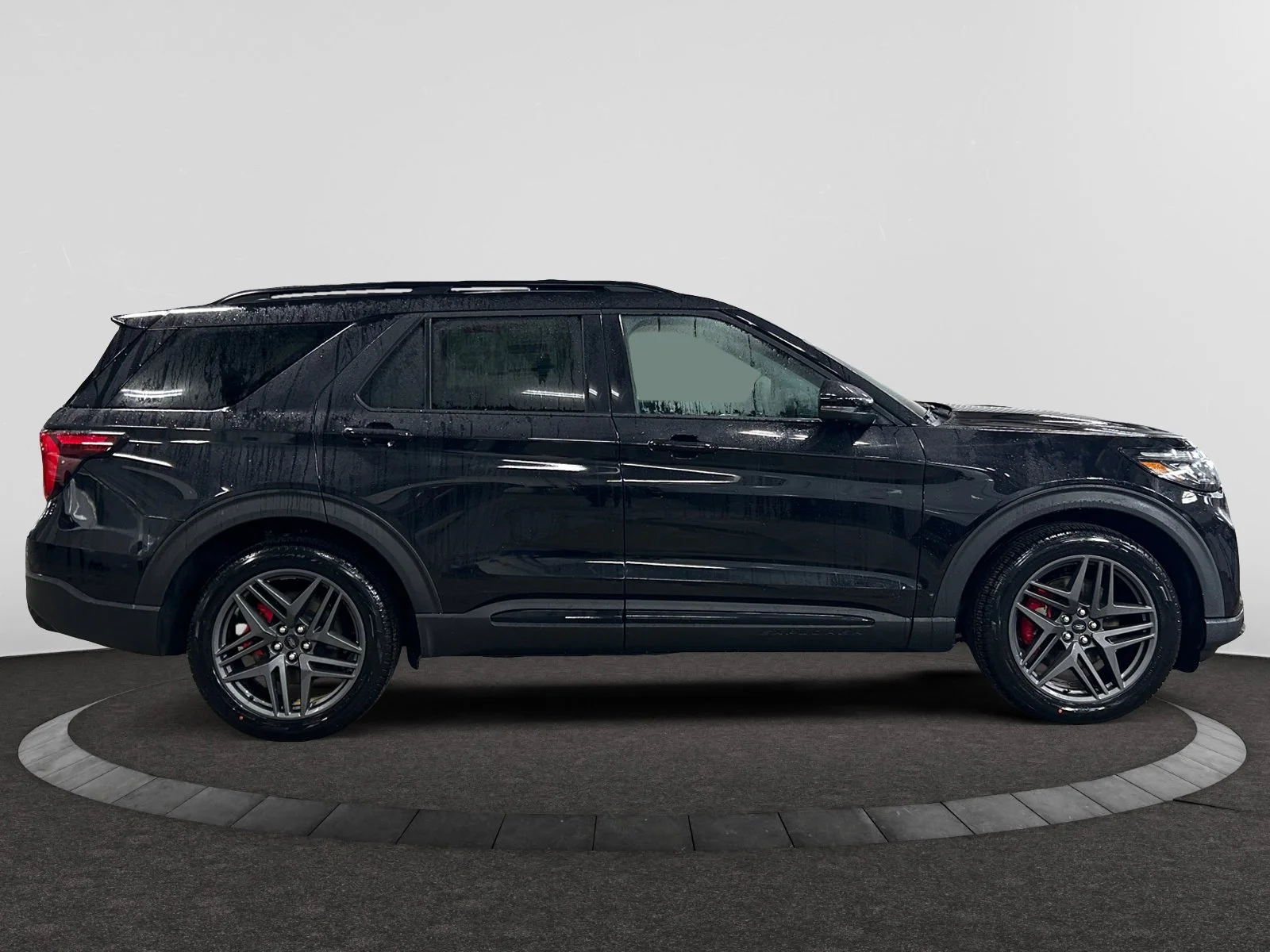 New 2026 Agate Black Metallic Ford ST image 6