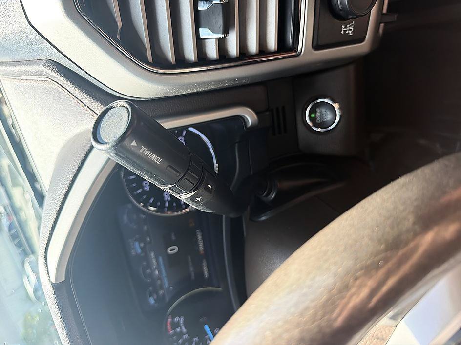 Used 2019 Black Metallic Ford King Ranch image 19
