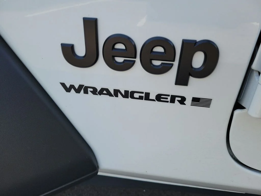 New 2026 White Jeep Sport image 5