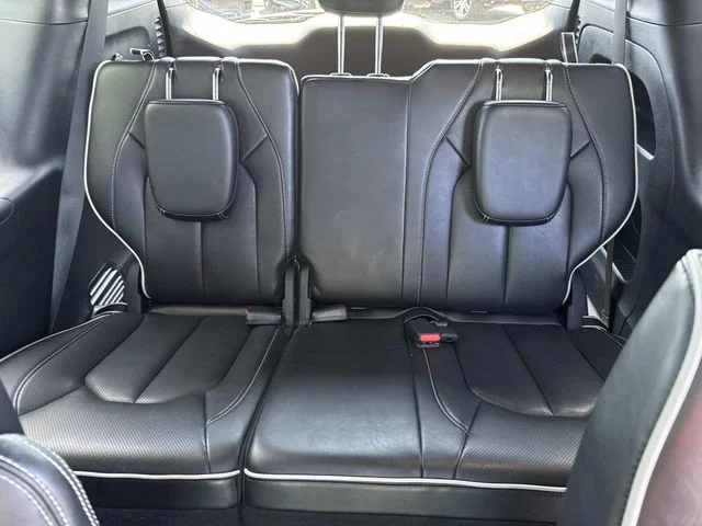 Used 2025 Red Chrysler Limited image 19