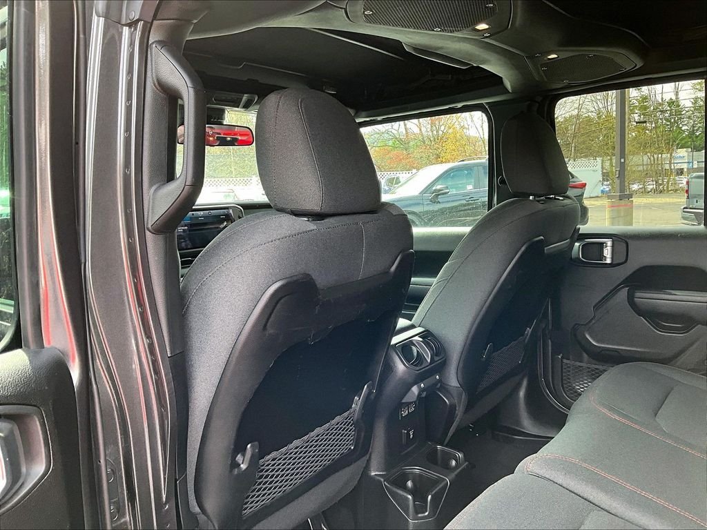 Used 2024 Gray Jeep Rubicon image 23