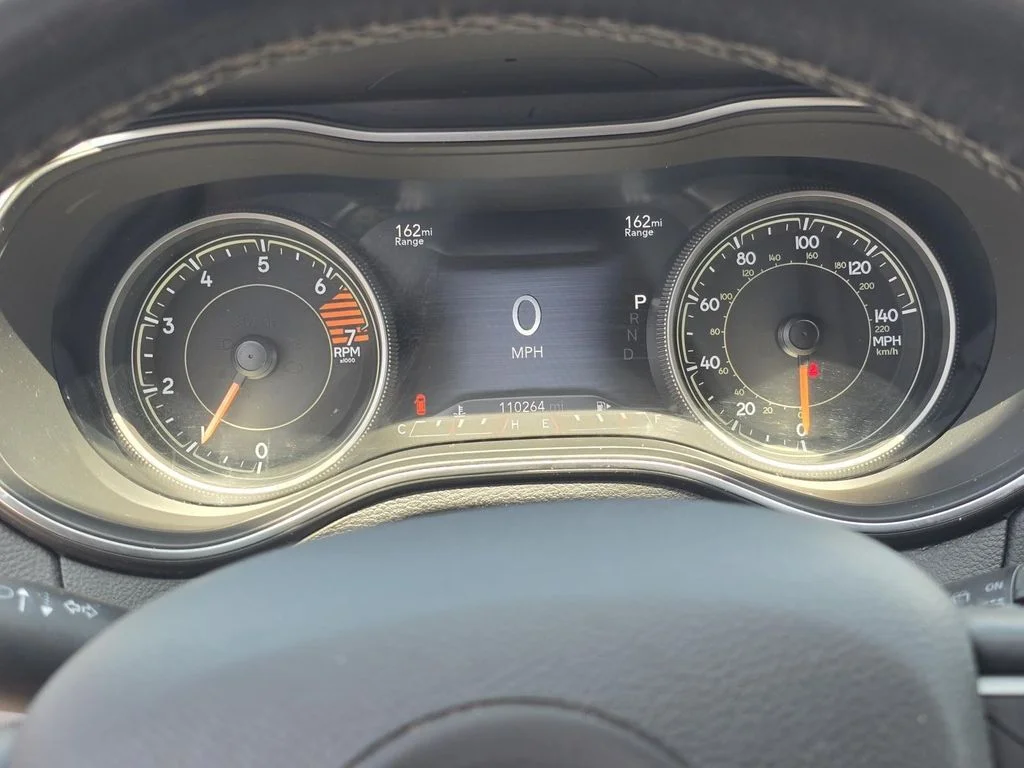 Used 2019 White Jeep Limited image 24