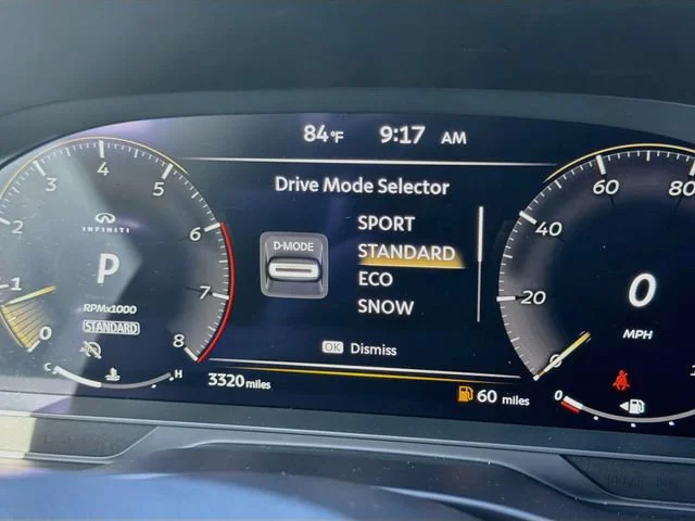Used 2026 Grand Blue INFINITI LUXE image 31