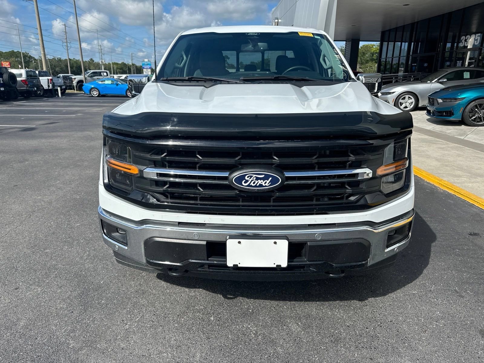 Certified Used 2024 Oxford White Ford XLT image 9