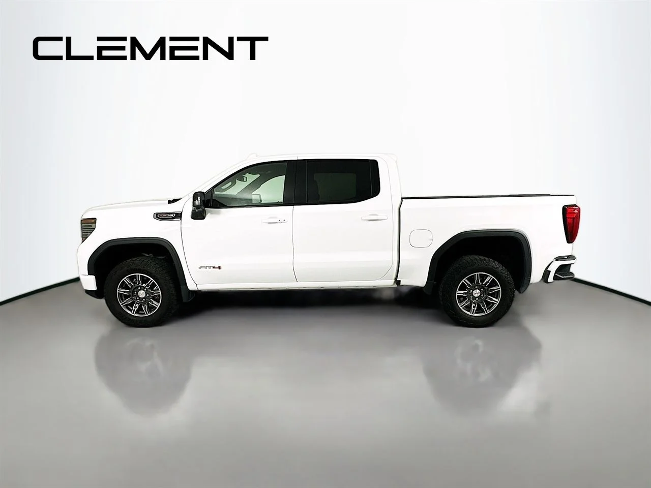 Certified Used 2025 Summit White GMC AT4 image 6