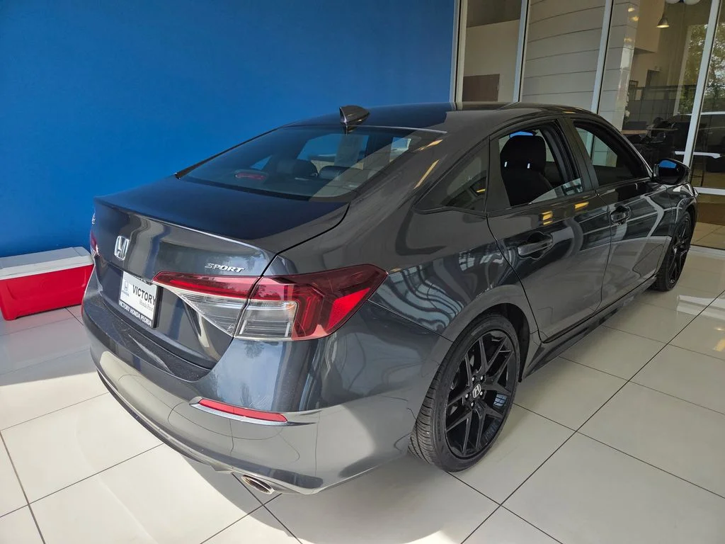 2025 Honda Civic Sport - Photo 6