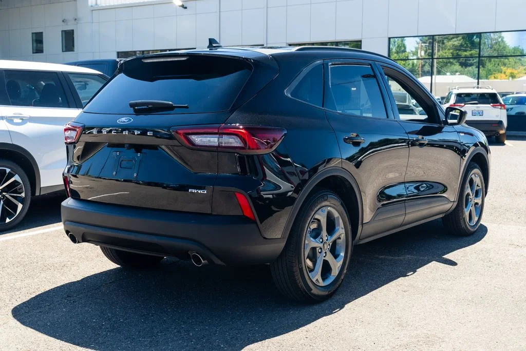 Used 2025 Black Ford ST-Line Select image 6