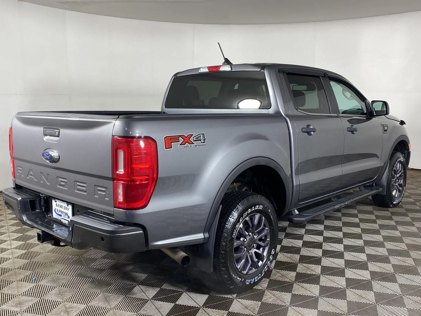 Used 2021 Carbonized Gray Ford XLT image 18