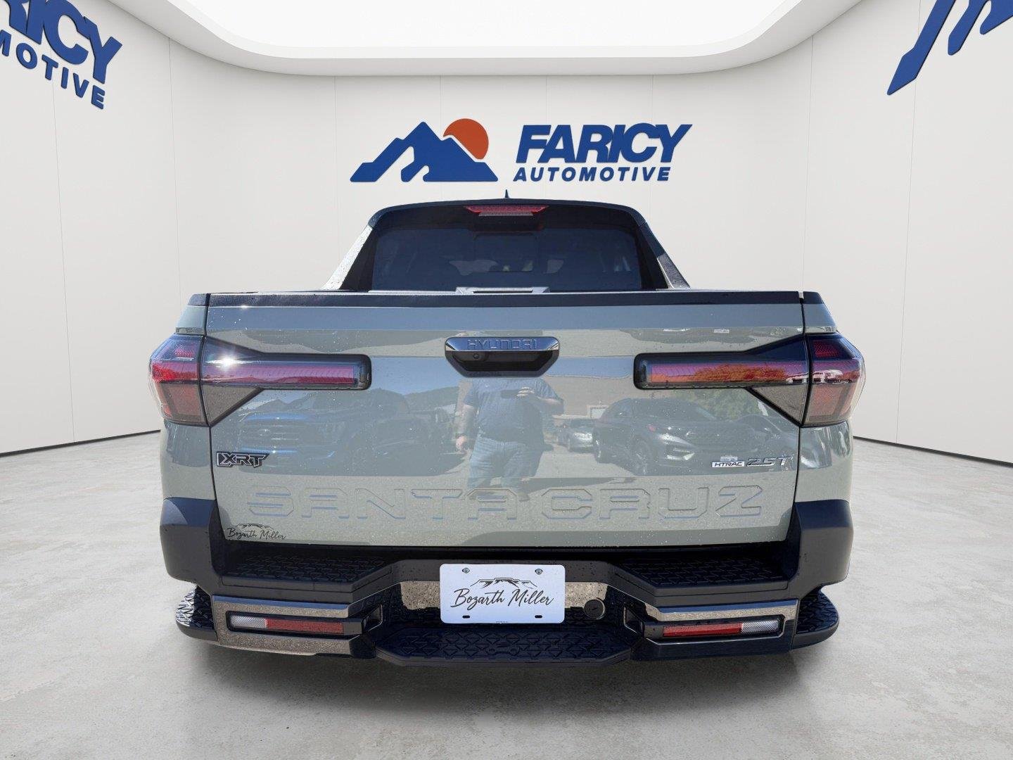 Used 2025 Sage Gray Hyundai XRT image 4