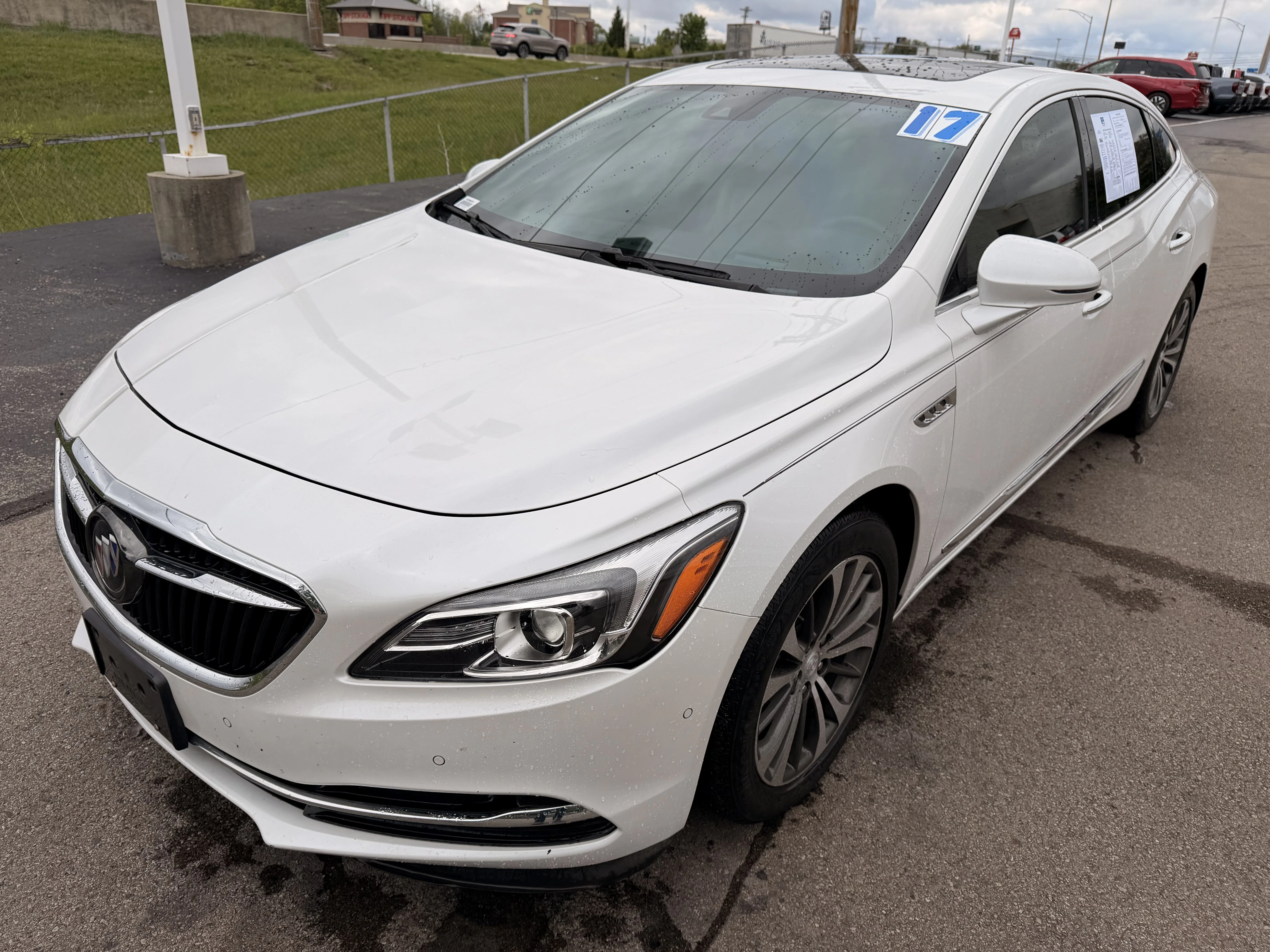 Used 2017 Summit White Buick Premium image 7