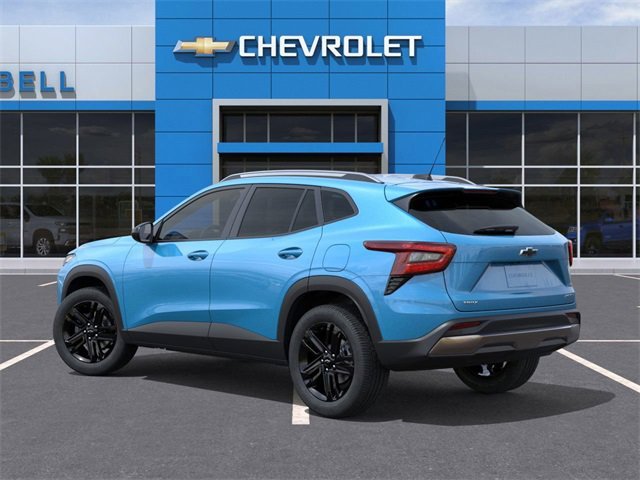 2026 Chevrolet Trax ACTIV photo 2