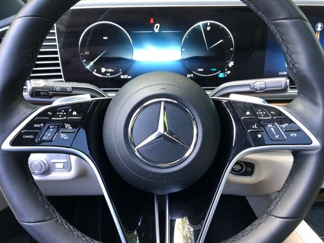 Used 2024 Polar White Mercedes-Benz GLE 350 image 28
