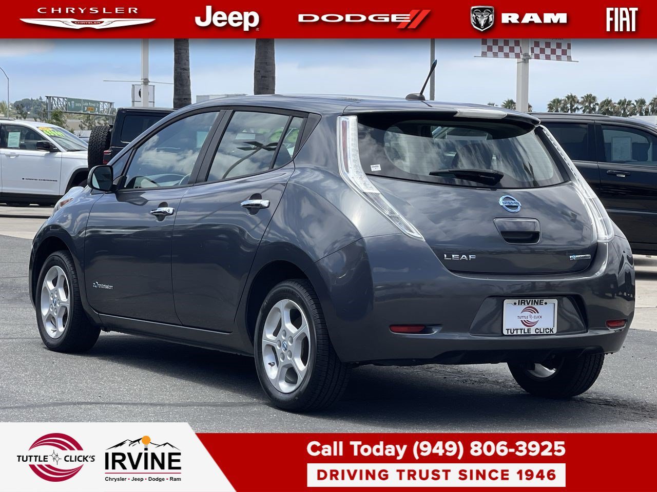 Used 2013 Metallic Slate Nissan SV image 4