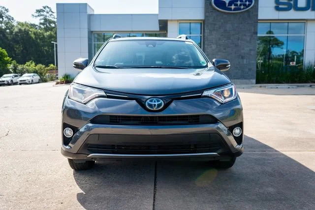 Used 2018 Magnetic Gray Metallic Toyota Hybrid XLE image 12