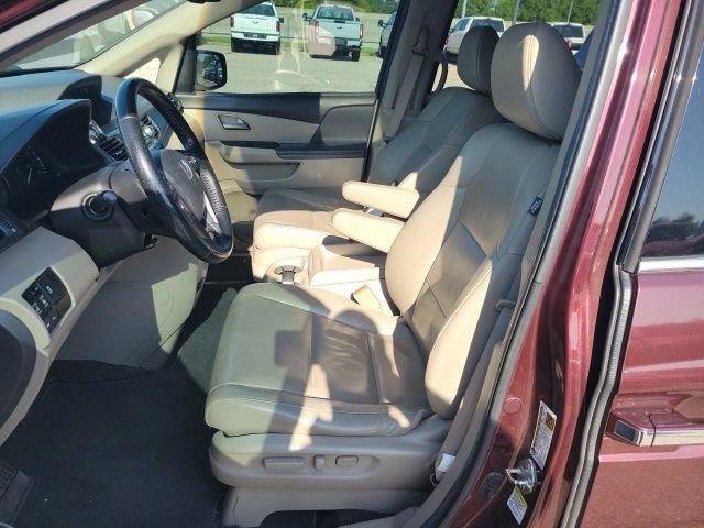 Used 2012 Dark Cherry Pearl II Honda Touring image 14