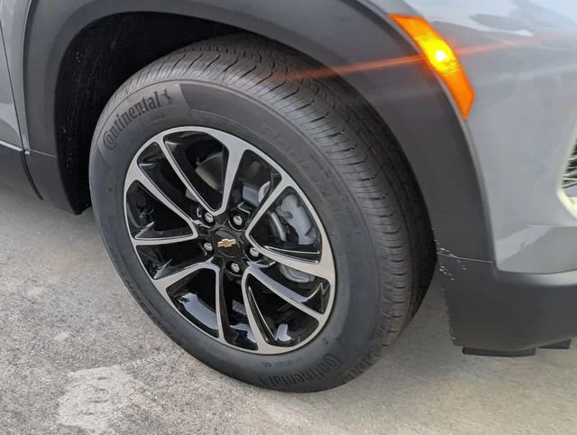 New 2026 Sterling Gray Metallic Chevrolet LT image 3