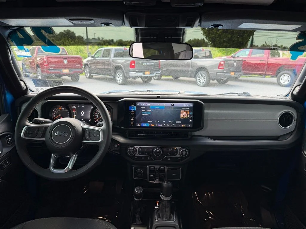 Used 2024 Blue Jeep Sahara image 14