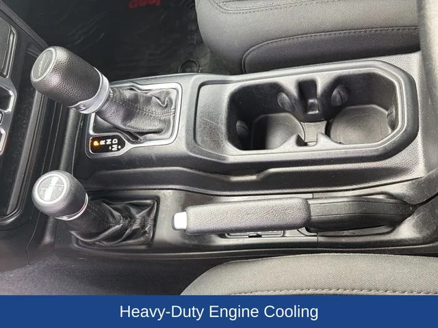 Used 2022 Gray Jeep Altitude image 25