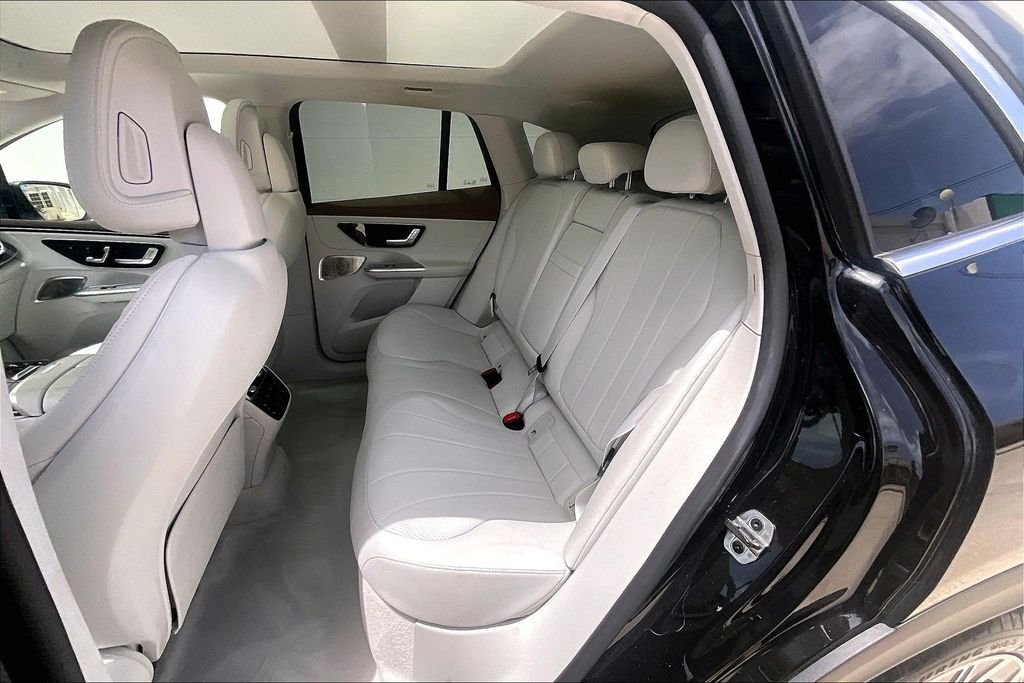 Certified Used 2023 Black Mercedes-Benz 350 SUV image 16