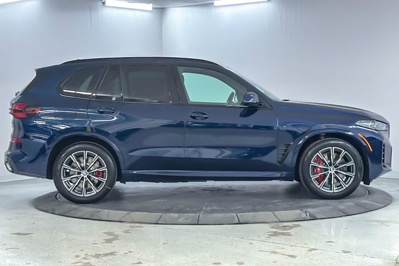 New 2026 Tanzanite Blue II Metallic BMW xDrive50e image 8