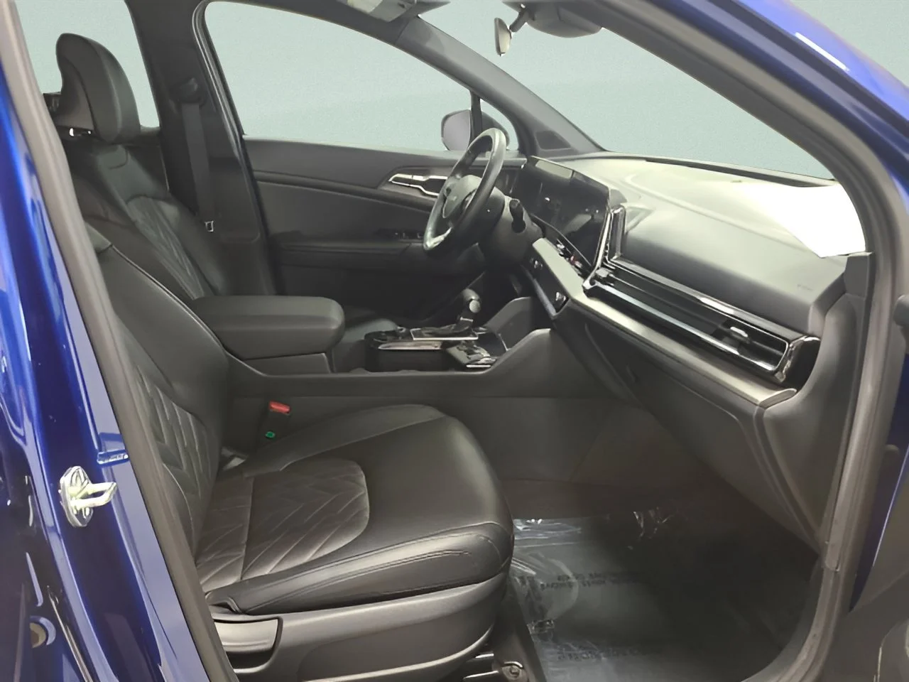 Used 2024 Sapphire Blue Kia X-Line image 11