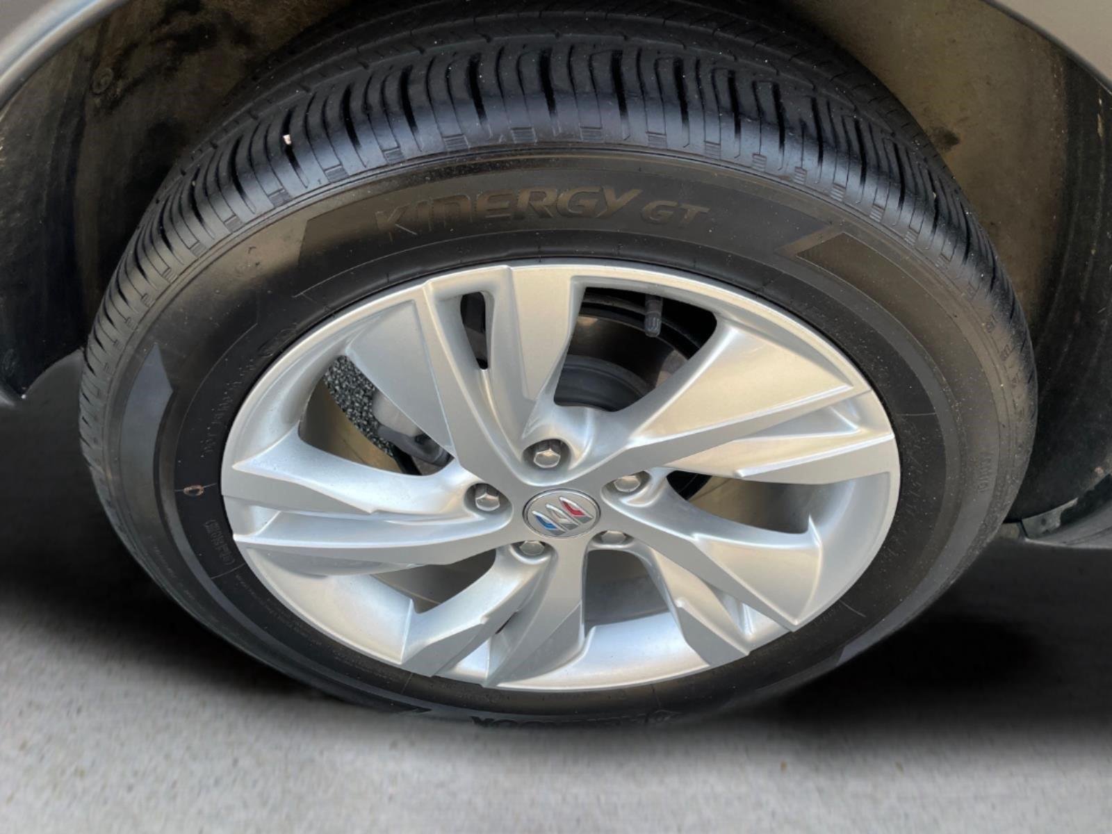 Used 2025 Moonstone Gray Metallic Buick Preferred image 10