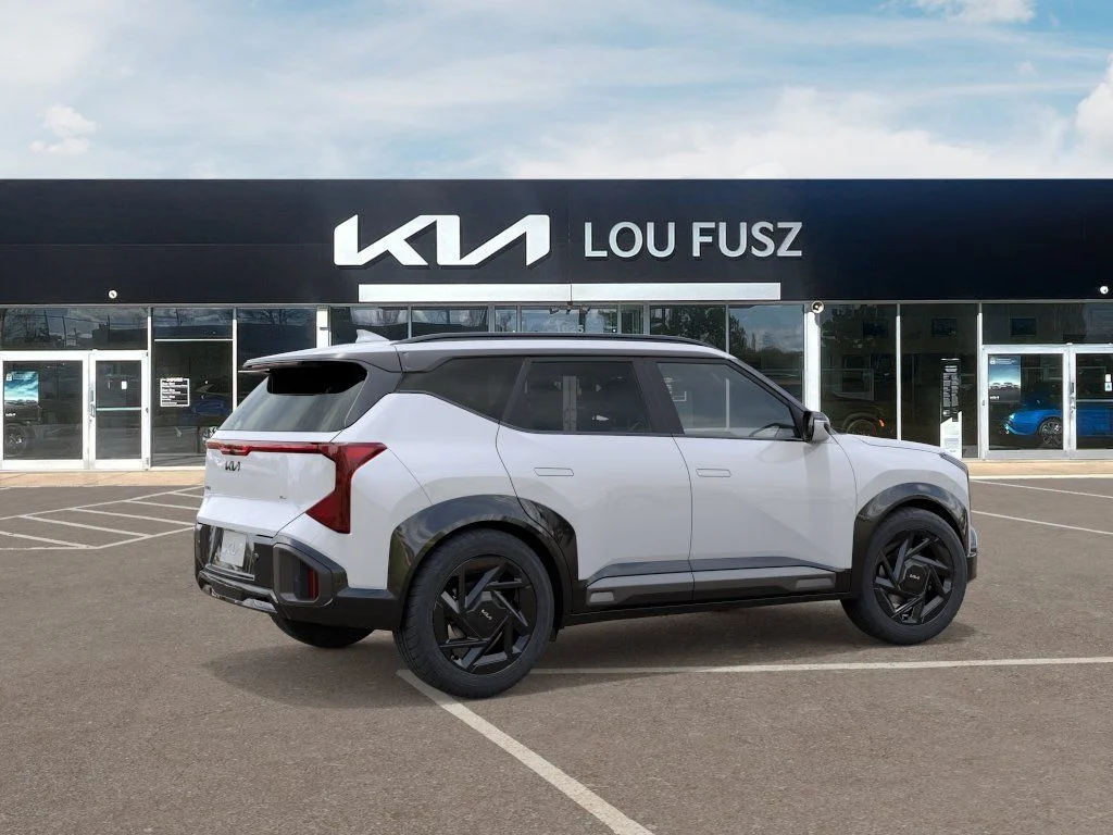 New 2027 Snow White Pearl Kia X-Line SX image 6