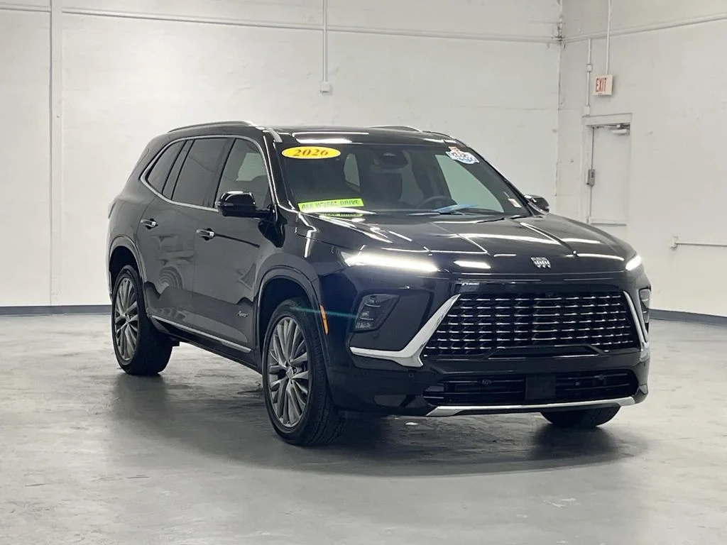 2026 Buick Enclave Avenir AWD's photo