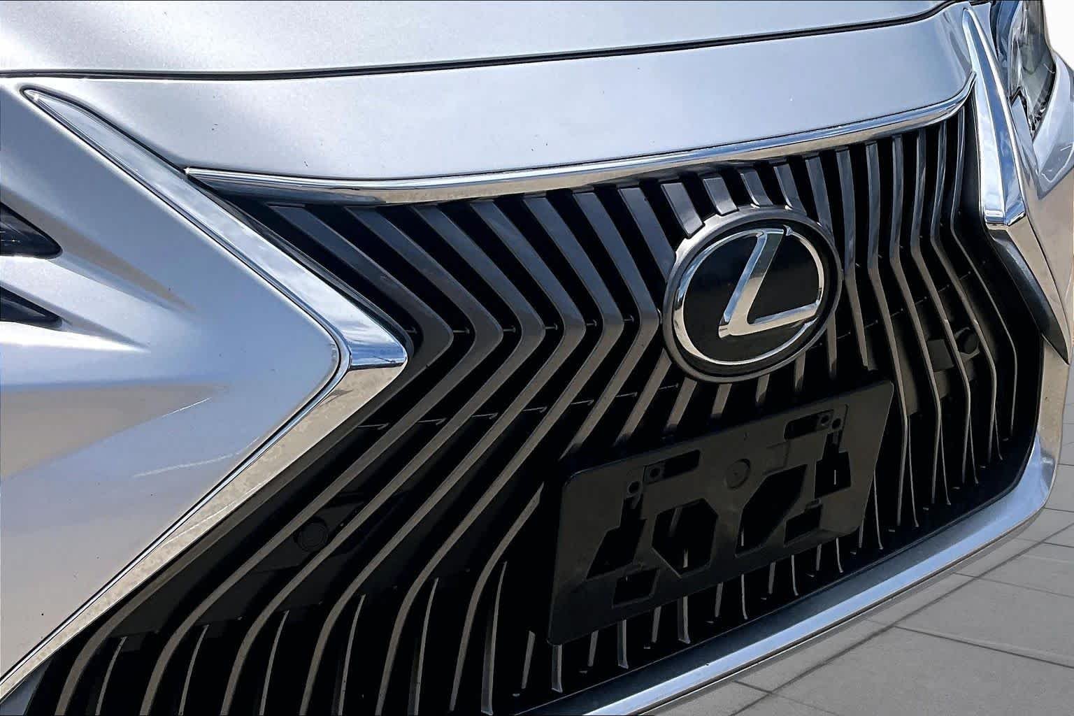 Used 2021 Silver Lining Metallic Lexus  image 30