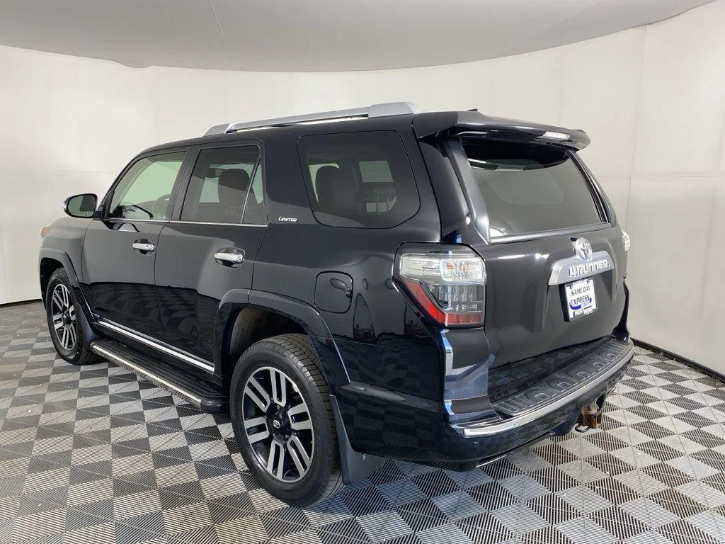 Used 2016 Midnight Black Metallic Toyota Limited image 13