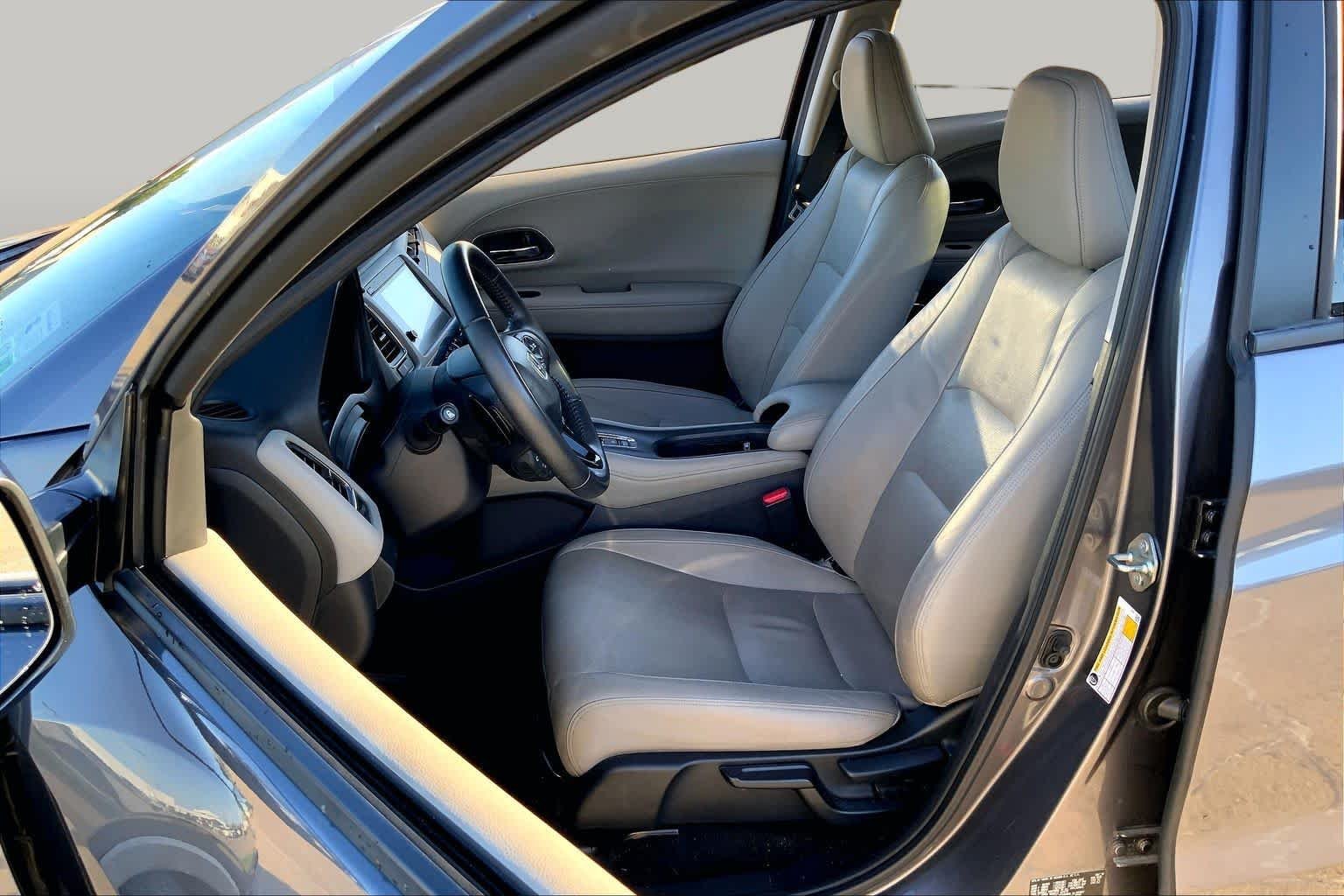Certified Used 2019 Modern Steel Metallic Honda EX-L image 8
