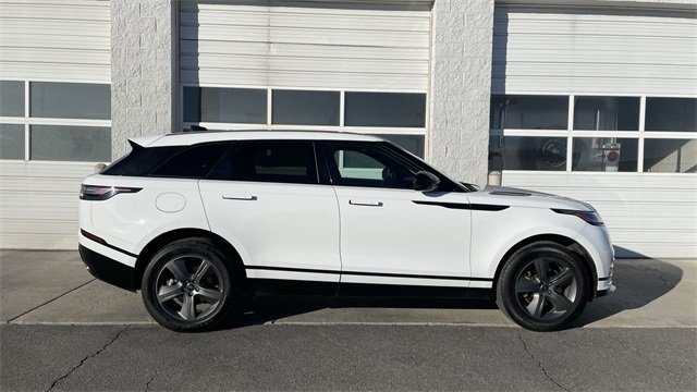 2025 Land Rover Range Rover Velar Dynamic SE