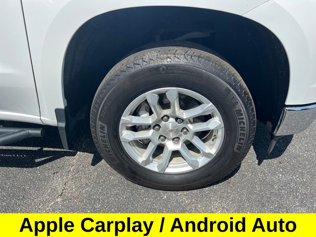Used 2023 Summit White Chevrolet LT image 8