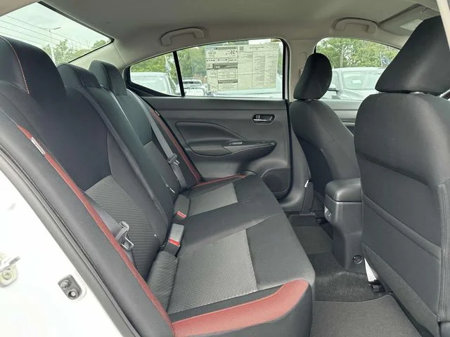2025 Nissan Versa Sedan SR - Photo 11