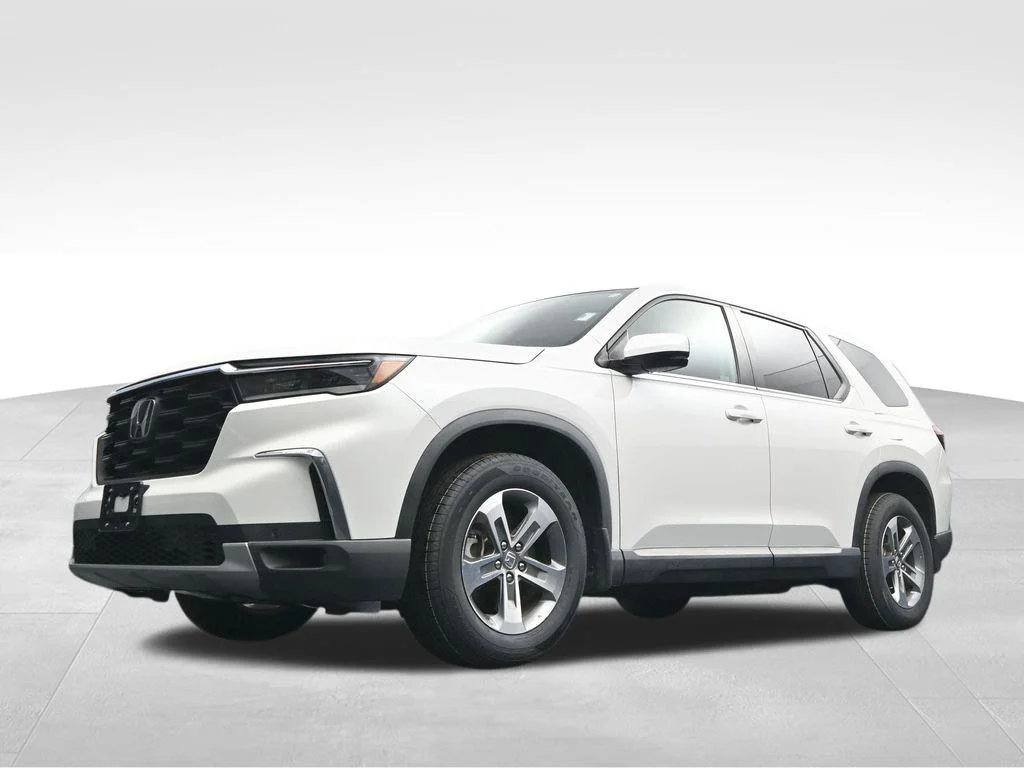 Used 2024 Platinum White Pearl Honda EX-L image 39