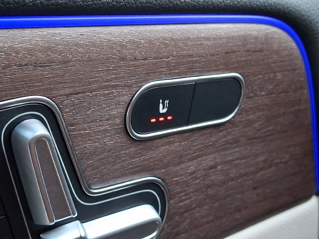 Used 2023 Blue Mercedes-Benz GLA 250 image 25