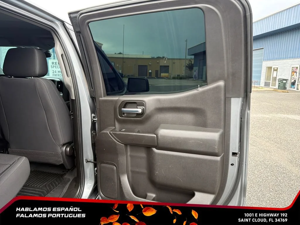 Used 2020 SATIN STEEL METALLIC Chevrolet Custom image 23