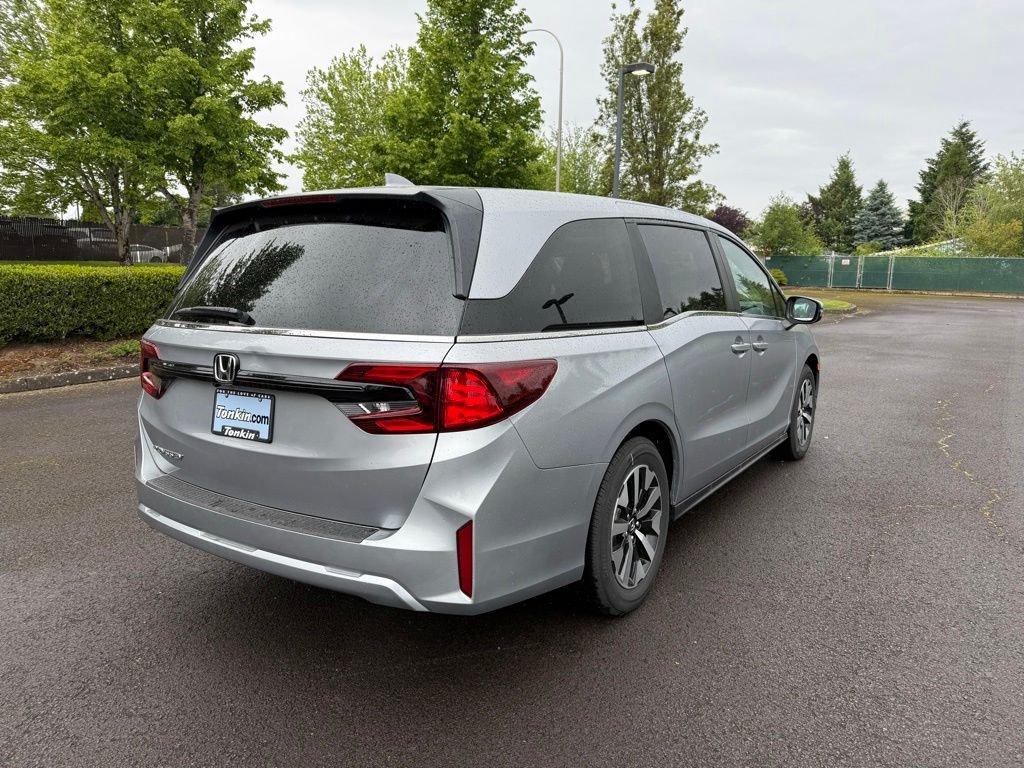 Used 2026 Silver Metallic Honda EX-L image 5