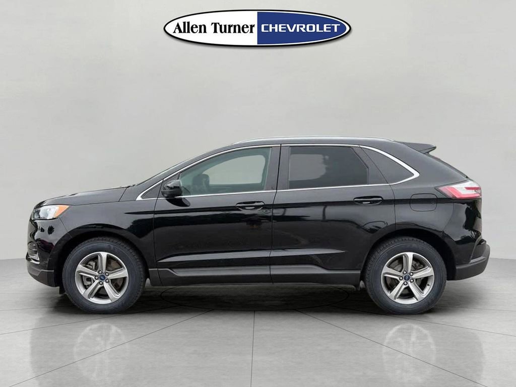 Used 2022  Ford SEL image 6