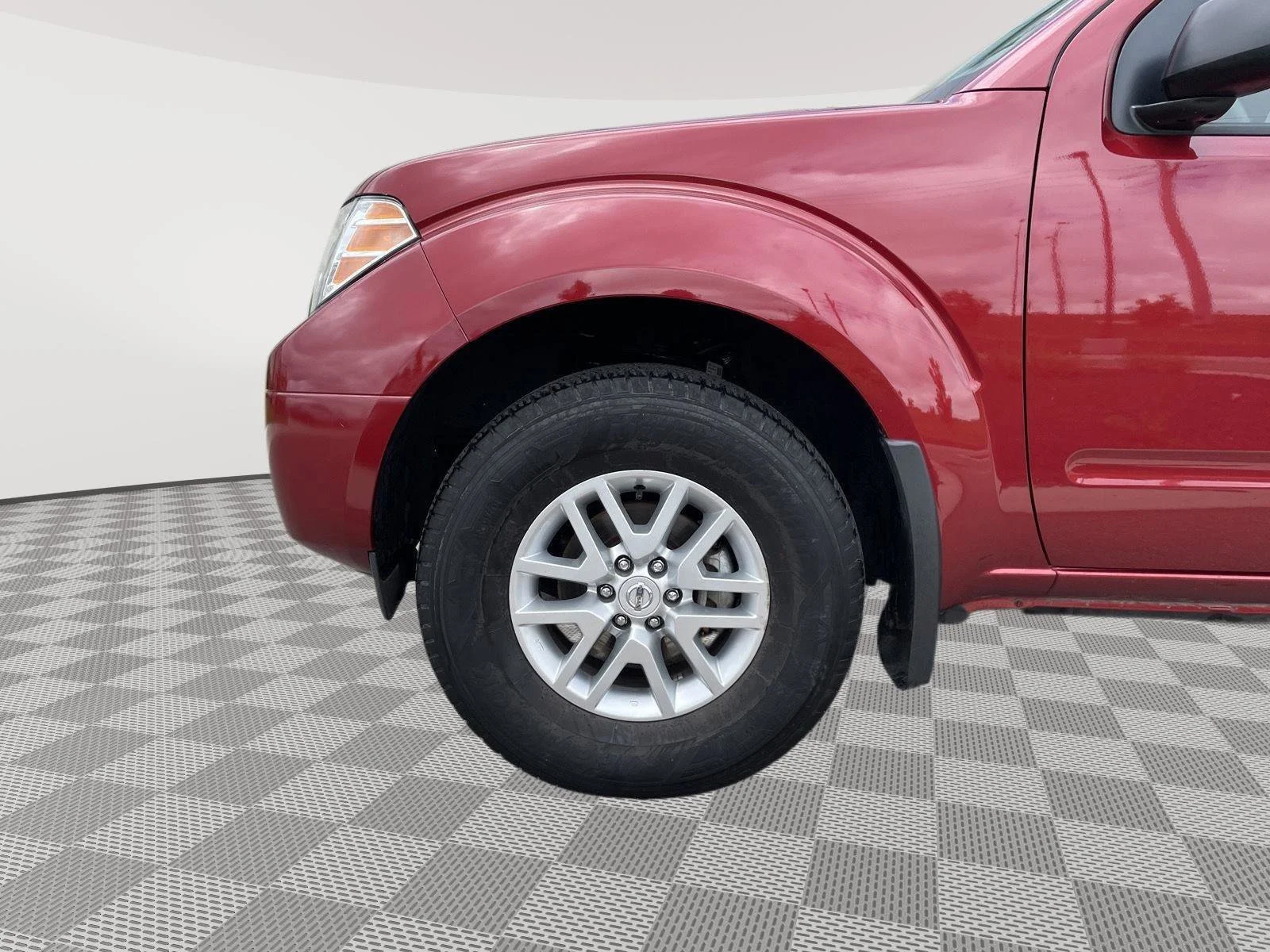 Used 2021 Cayenne Red Metallic Nissan SV image 11