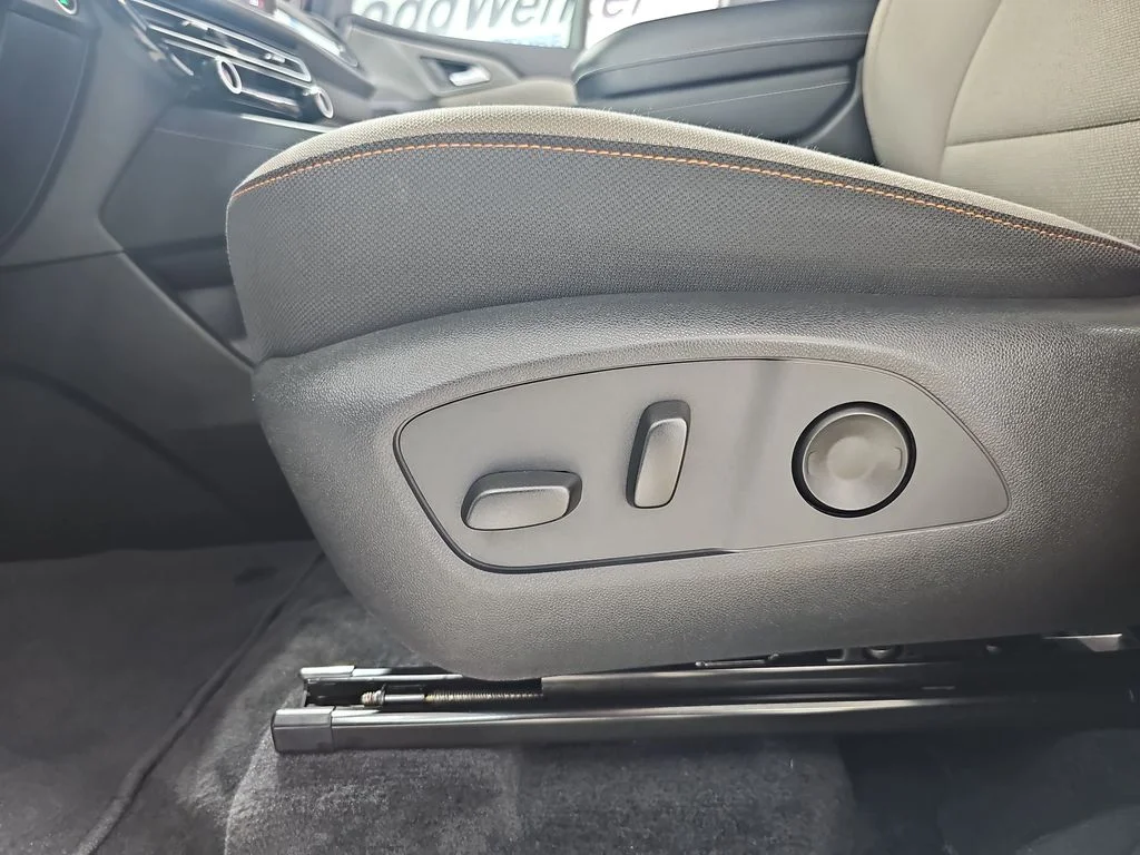 Certified Used 2025 White Chevrolet LT image 37