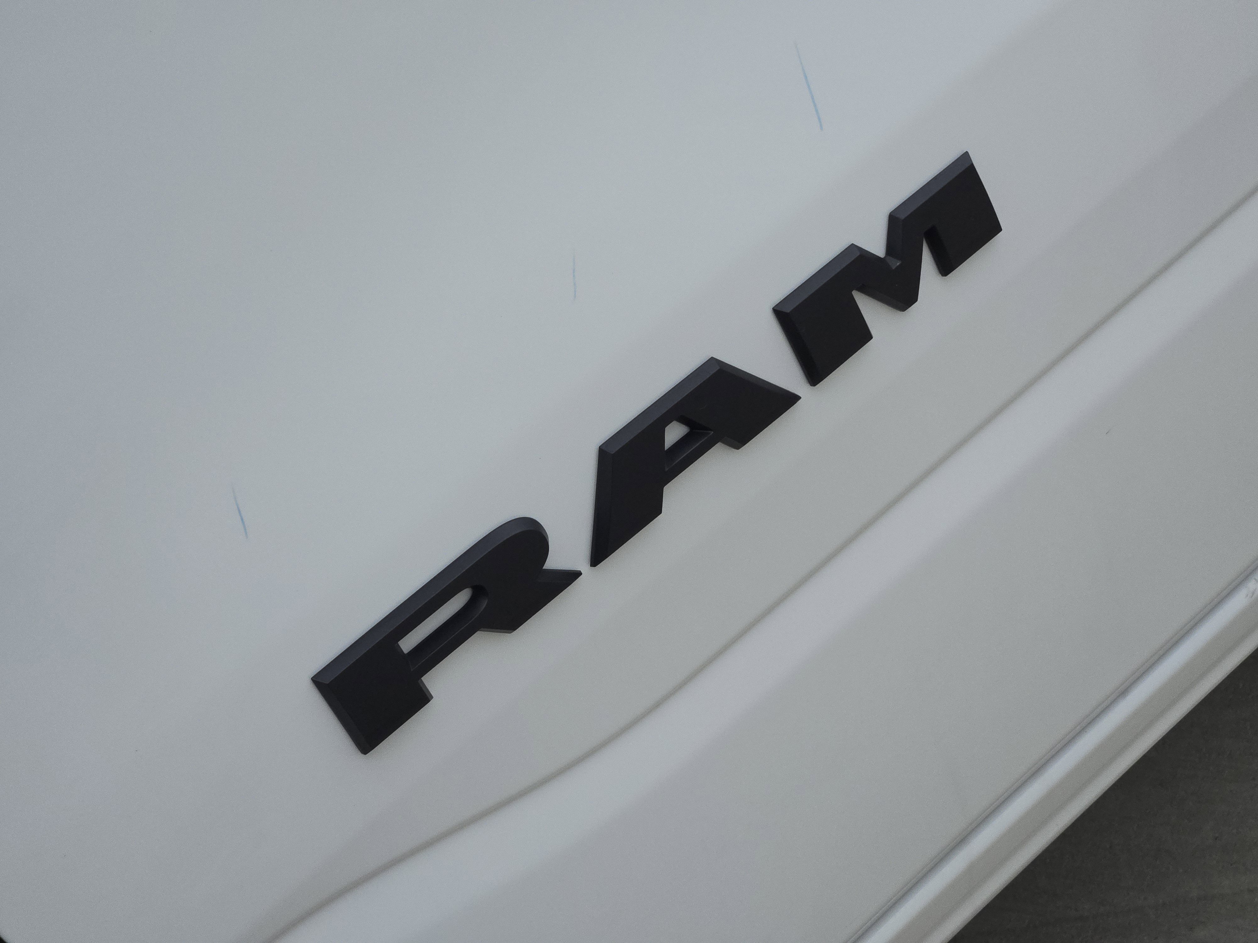 New 2026 Bright White Clear-Coat Exterior Paint RAM Tradesman image 9