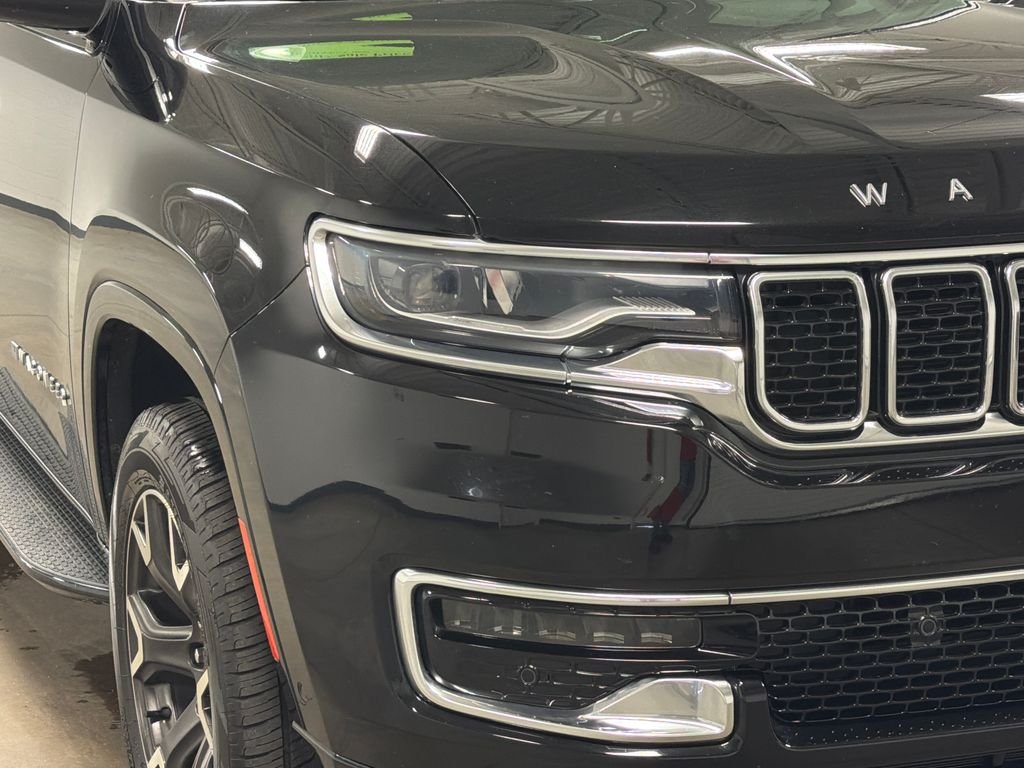Used 2023 Black Jeep Series III image 5