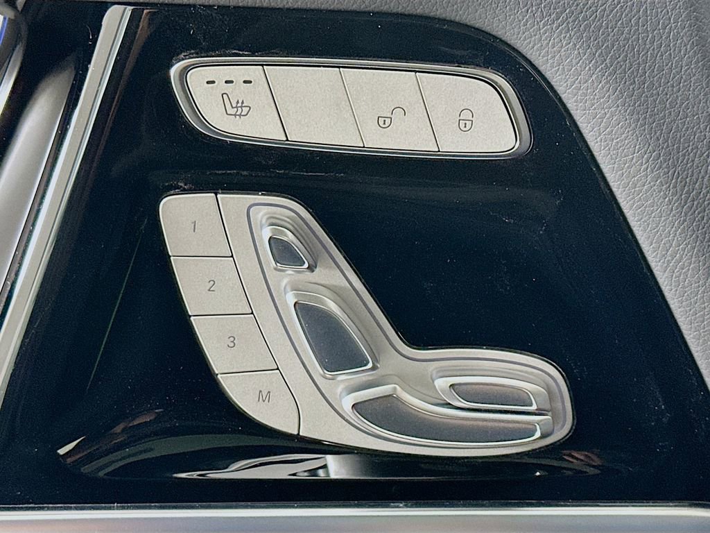 New 2026 Polar White Mercedes-Benz G 550 image 54