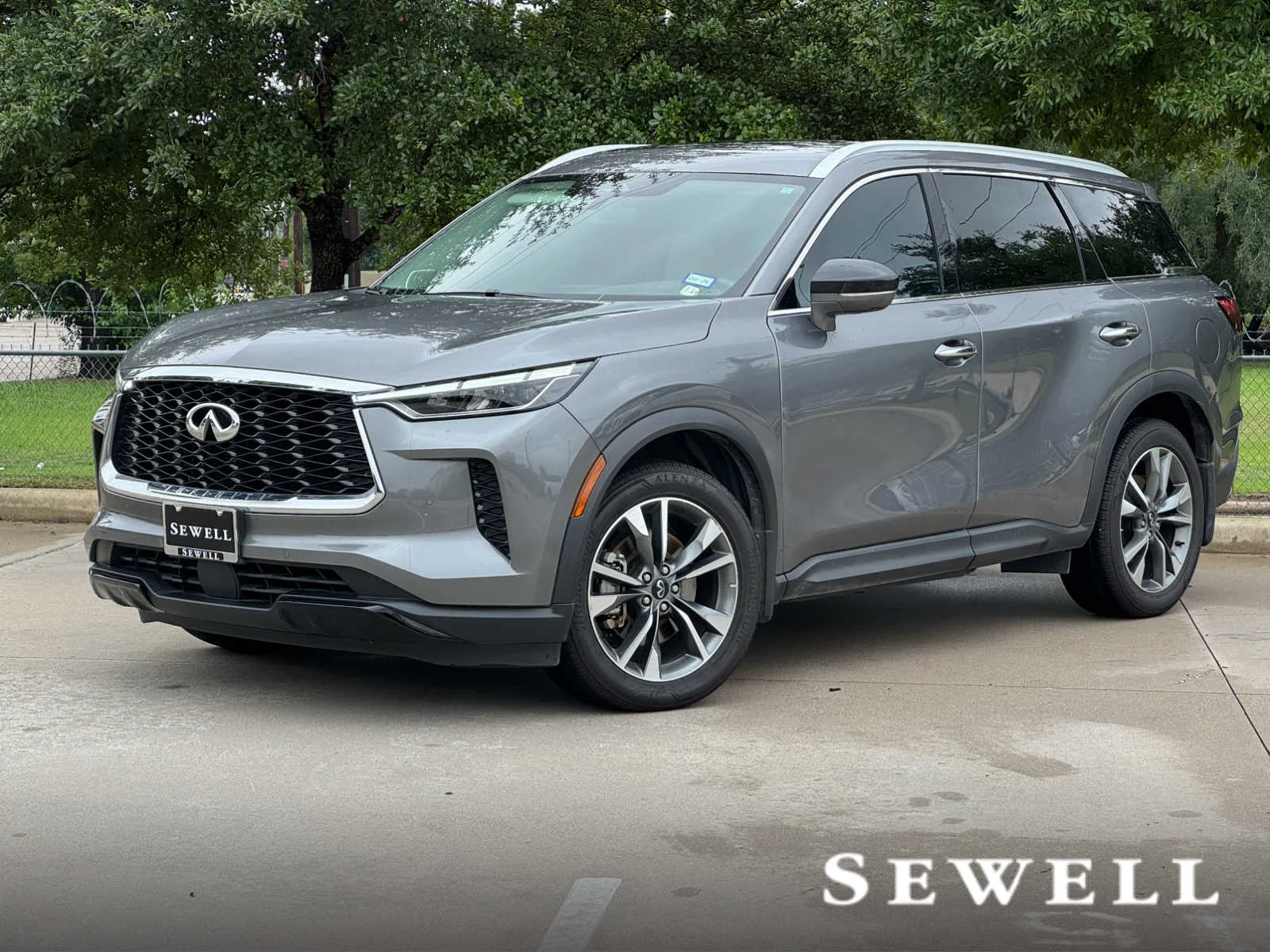 2023 INFINITI QX60 LUXE's photo