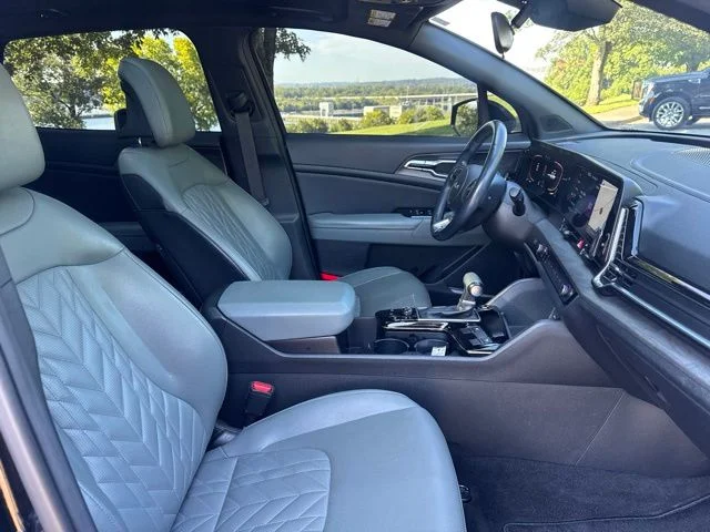 Used 2023 Black Kia X-Line image 11