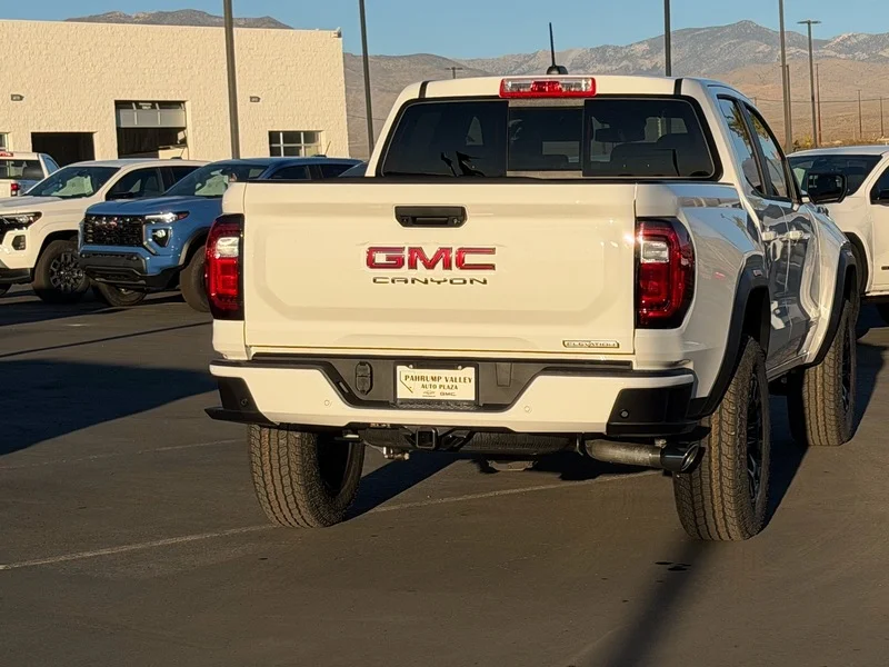New 2026 Summit White GMC Elevation image 4