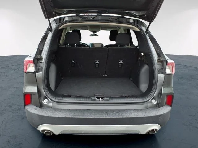 Used 2020 Gray Ford SE image 11