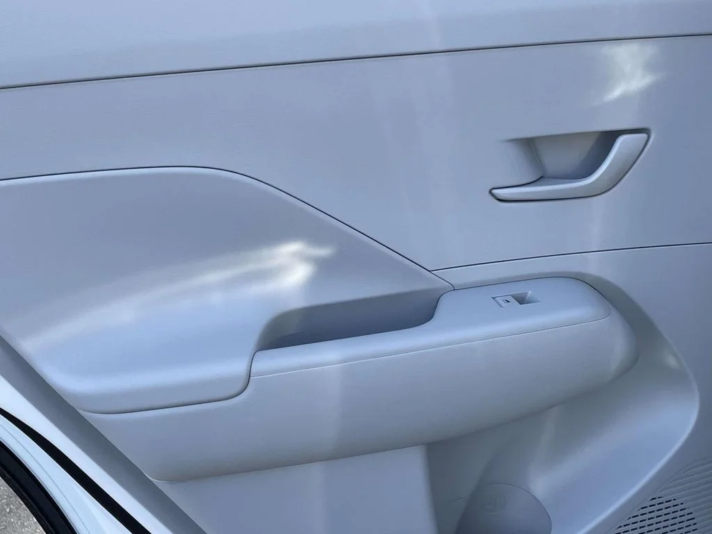 New 2026 White Hyundai SEL Sport image 9