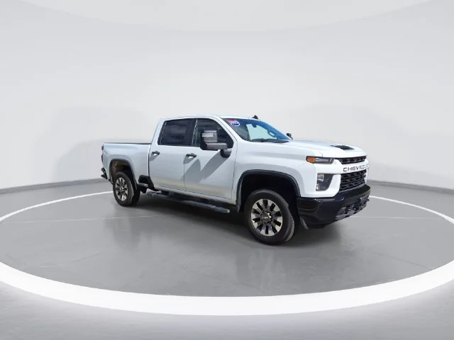 Used 2023 White Chevrolet Custom image 2